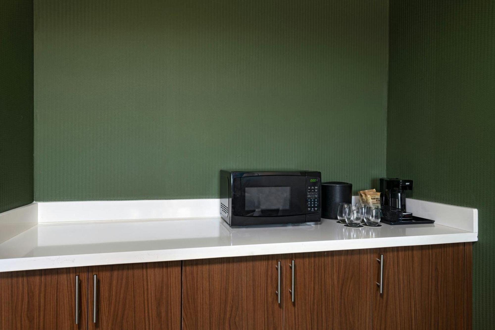 Hotel Courtyard By Marriott Austin Dripping Springs